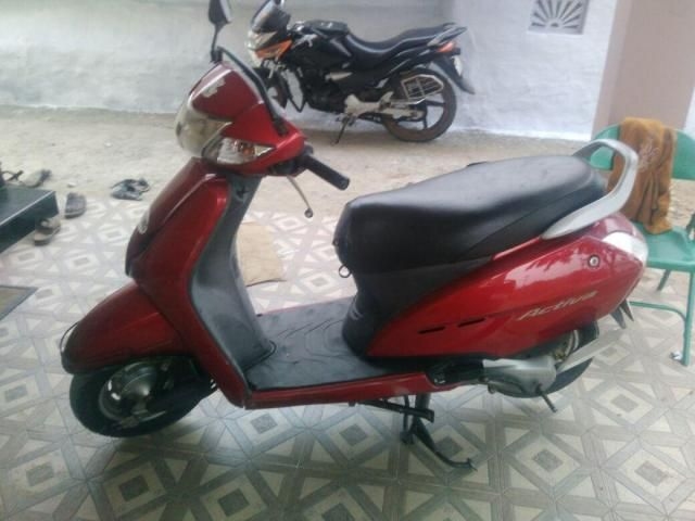 second hand scooty for 5000