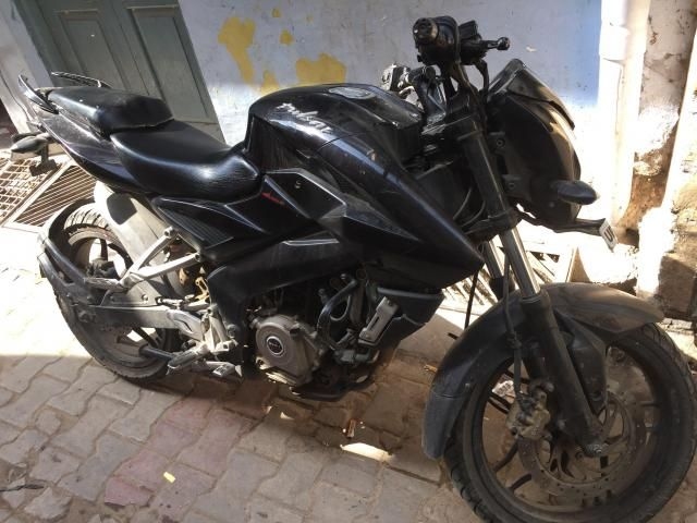 pulsar 200 ns second hand price