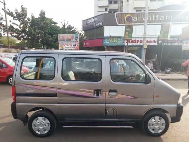 Maruti Suzuki Eeco Car For Sale In Surat Id 1416158773 Droom