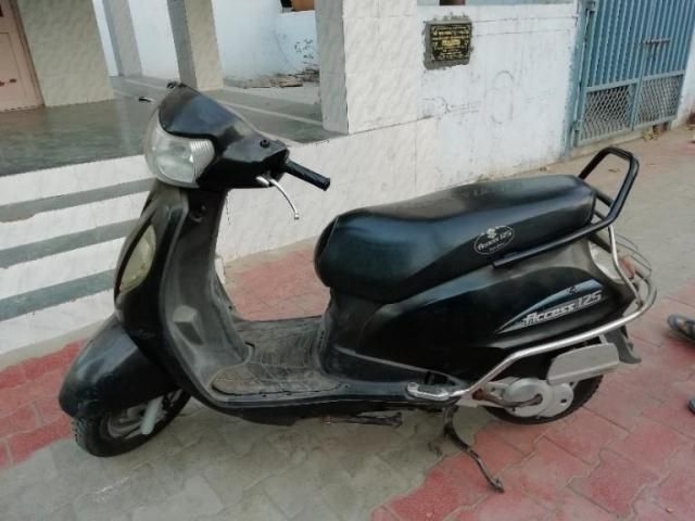 suzuki old model scooty