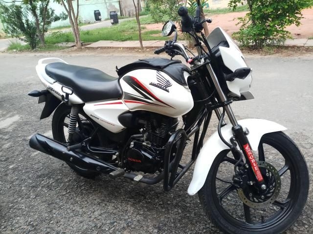 6 Used White Color Honda Cb Shine Motorcycle Bike For Sale Droom