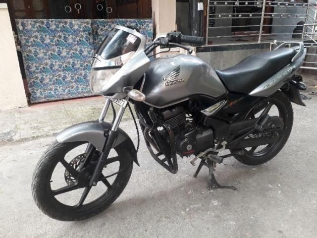 29 Used Silver Color Honda Cb Unicorn Motorcycle Bike For Sale Droom